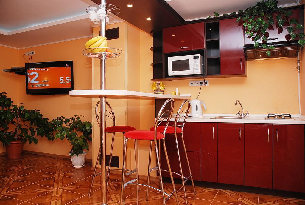 קייב House In Bohatyrska Street מראה חיצוני תמונה